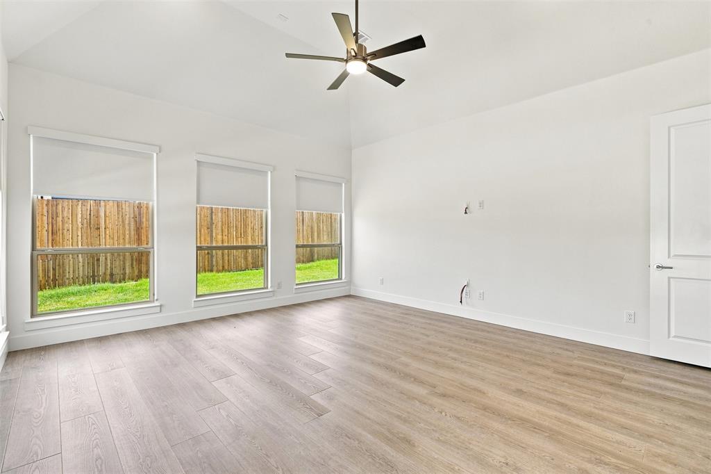 15264 Heartland Drive Property Photo 17