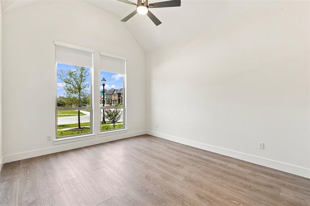 15264 Heartland Drive Property Photo 22