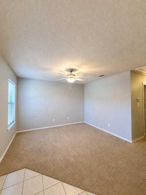560 W Elm C Property Photo 2