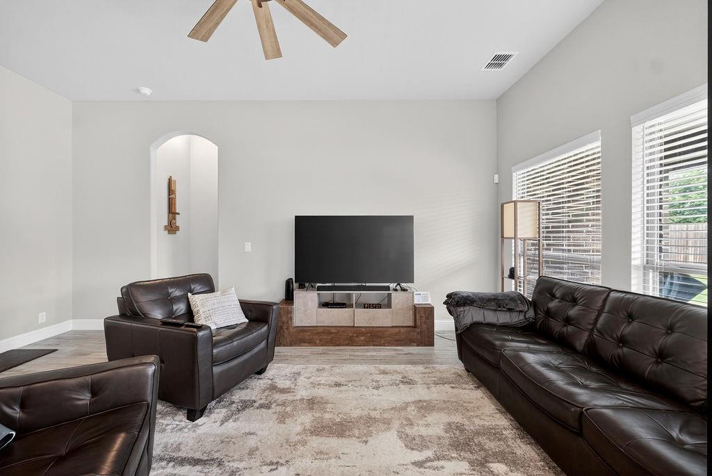 2105 Timineri Drive Property Photo 12