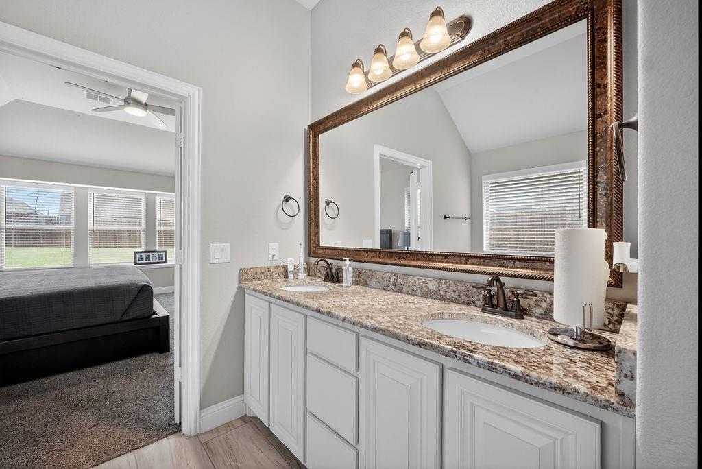 2105 Timineri Drive Property Photo 17