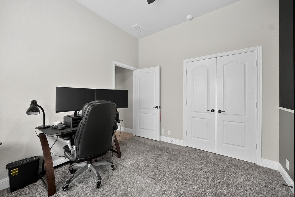 2105 Timineri Drive Property Photo 19