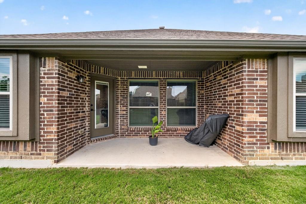 2105 Timineri Drive Property Photo 20