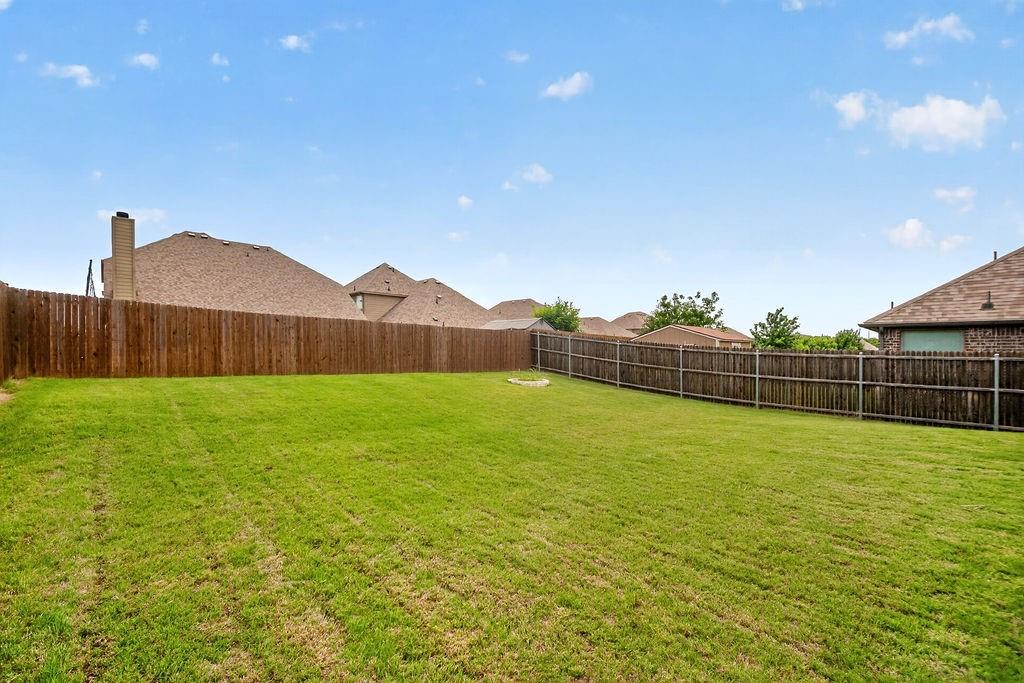 2105 Timineri Drive Property Photo 23