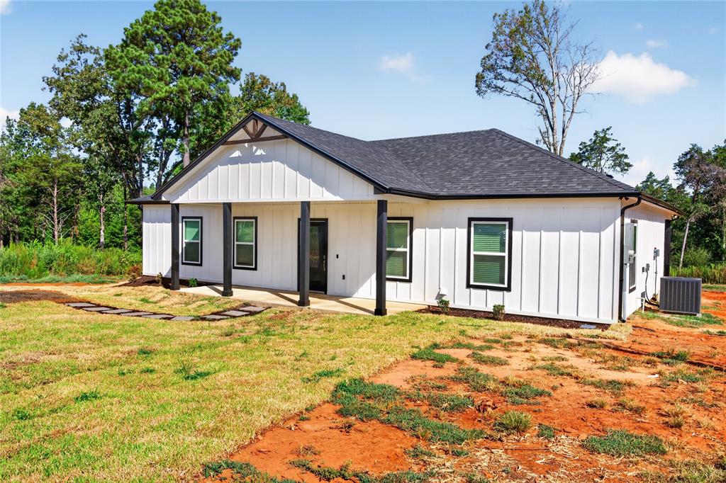 1439 Cr 4209 Property Photo 5