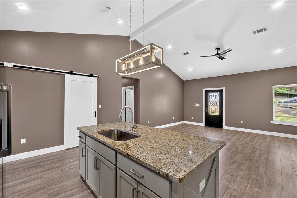 1439 Cr 4209 Property Photo 18