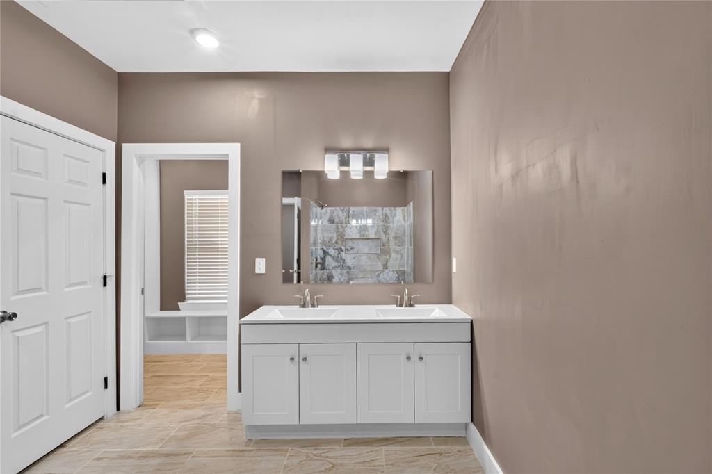 1439 Cr 4209 Property Photo 29