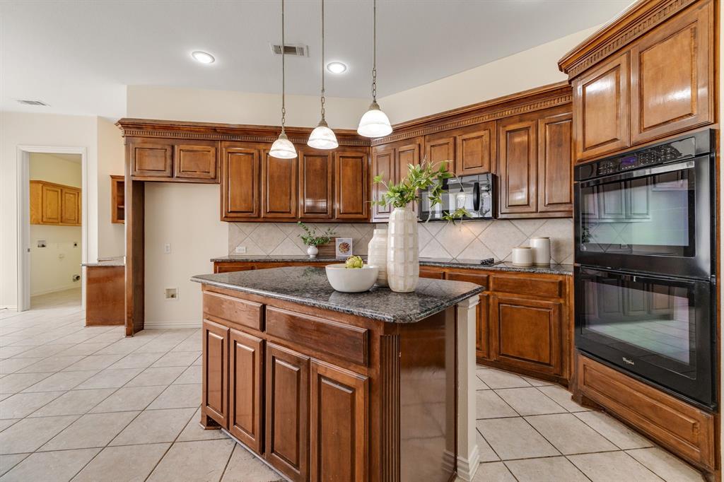465 Bee Caves Road Property Photo 15