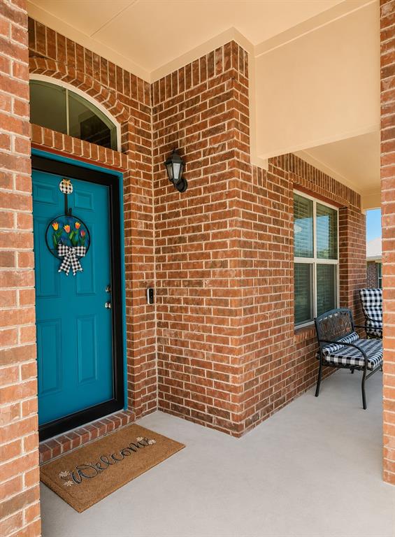 127 Creekview Drive Property Photo 4