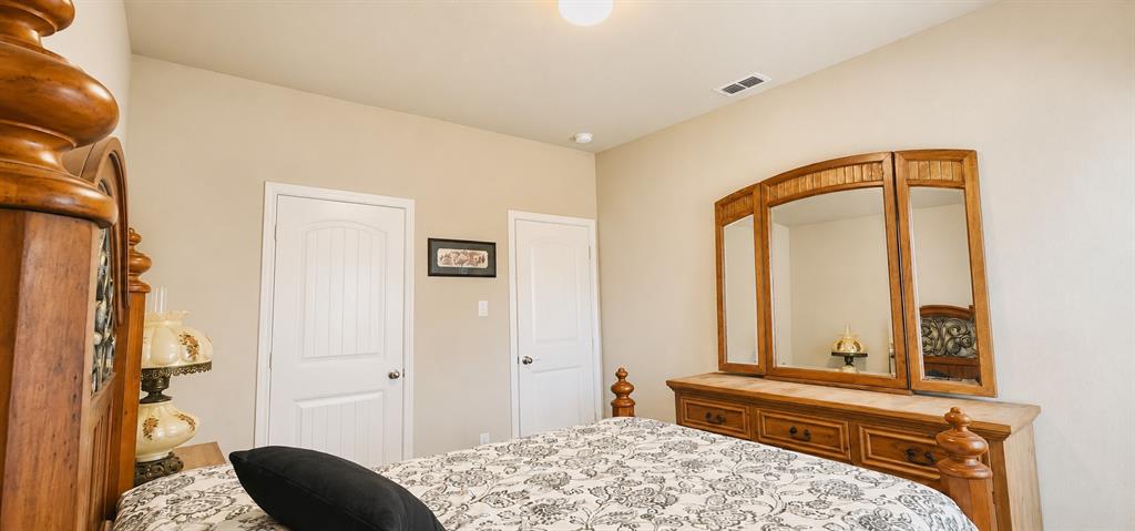 127 Creekview Drive Property Photo 13