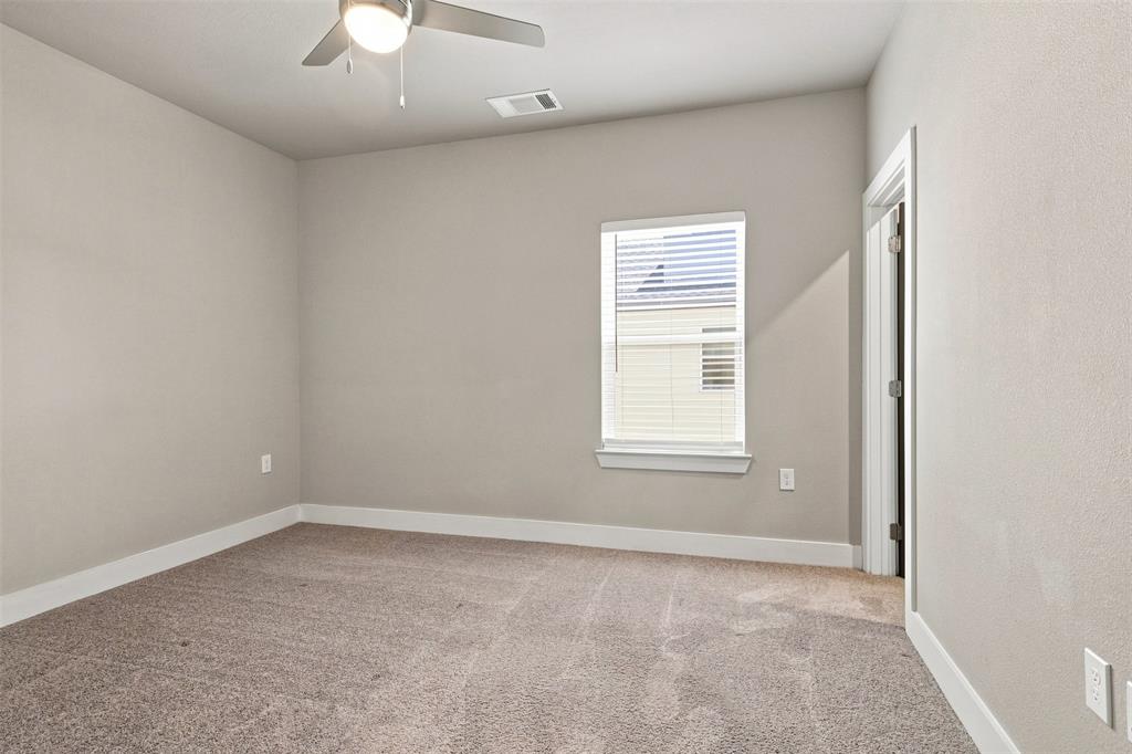 3352 Norris Street Property Photo 18