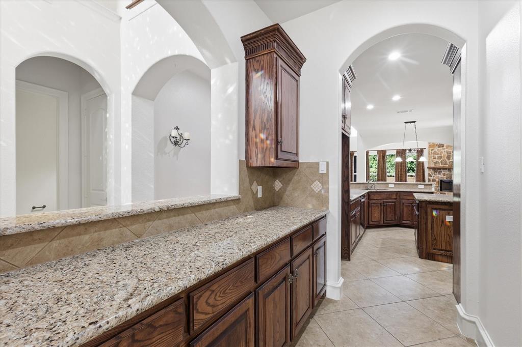 420 Silverado Trail Property Photo 8