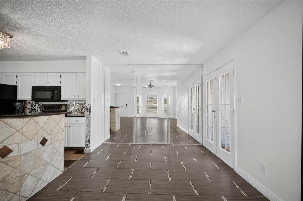 3404 Country Club Drive 264 Property Photo 6