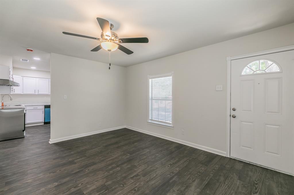 5729 Wellesley Avenue Property Photo 8