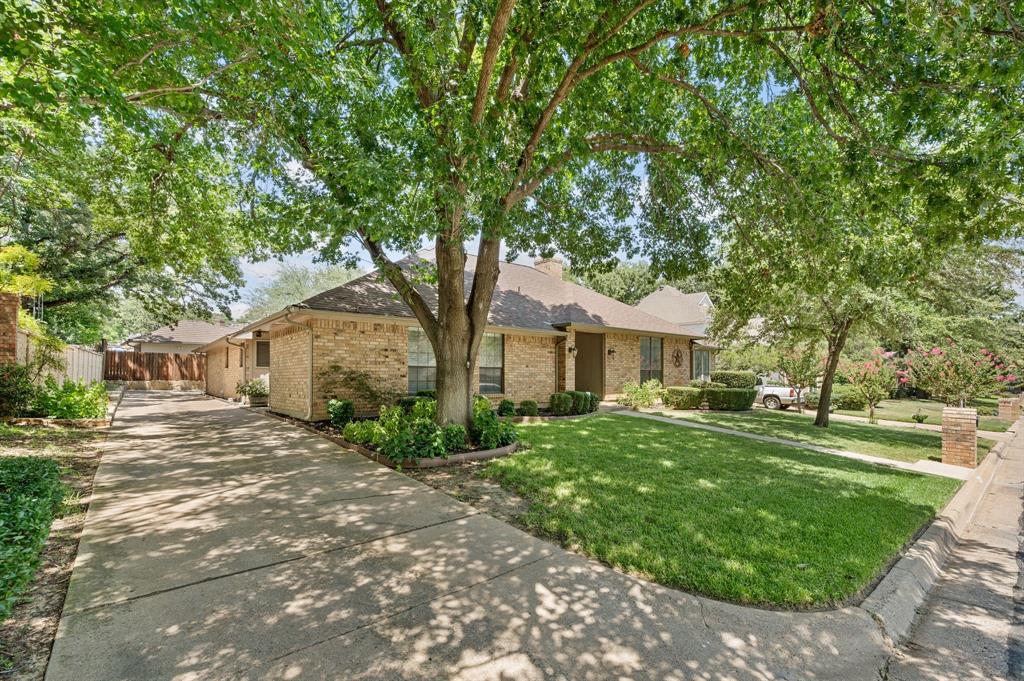 5709 Glacier Lake Drive Property Photo 8