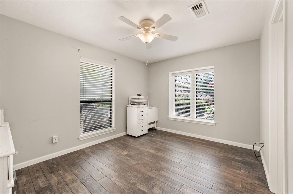 5709 Glacier Lake Drive Property Photo 30