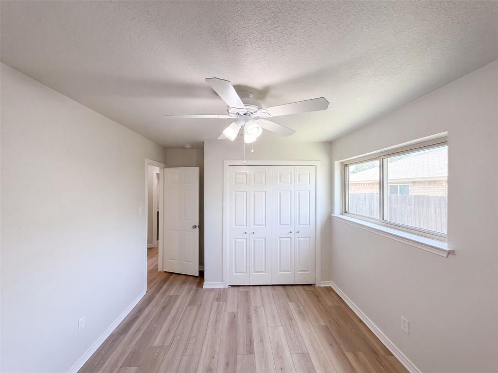 220 Grand Meadow Drive Property Photo 4