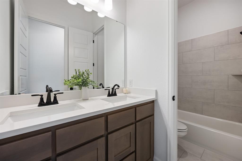 1914 Benedetto Way Property Photo 27