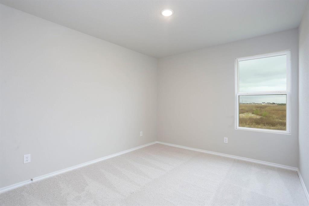 2932 Kimberwick Drive Property Photo 20