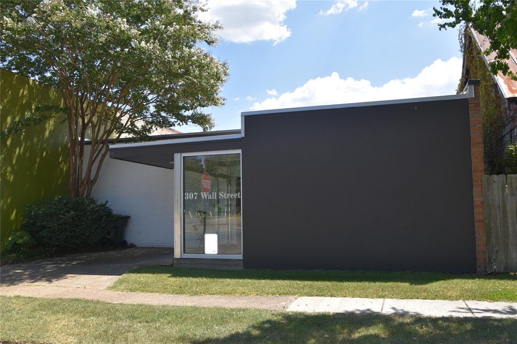 307 Wall Street Property Photo 1