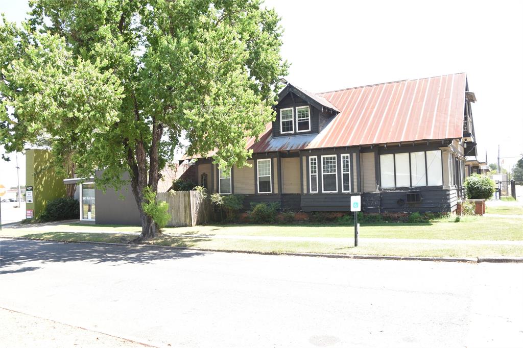 307 Wall Street Property Photo 6