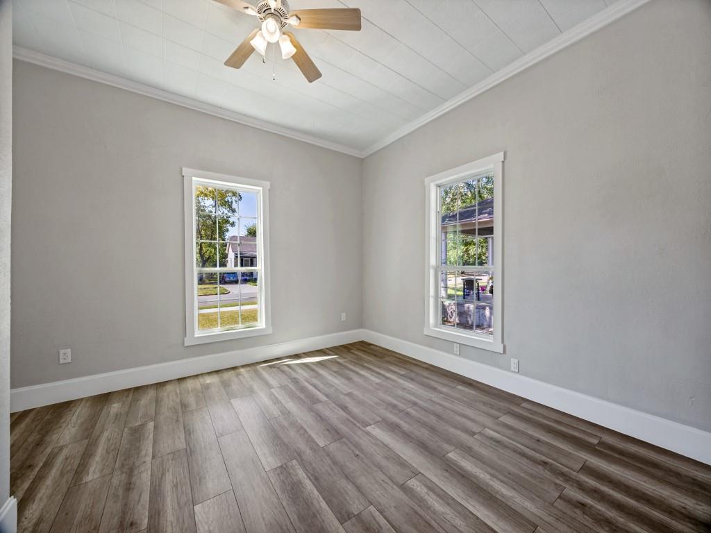 917 W Sears Street Property Photo 15