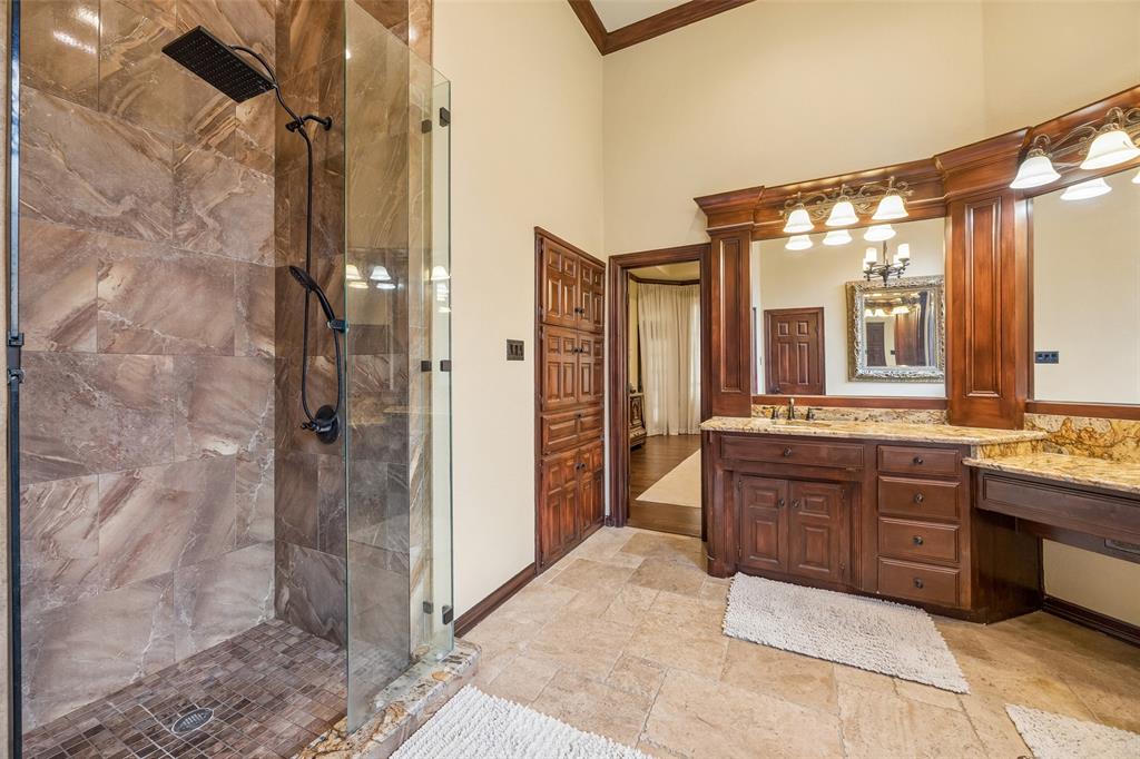 7302 Belle Meade Drive Property Photo 13