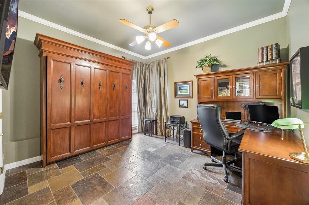 7302 Belle Meade Drive Property Photo 15