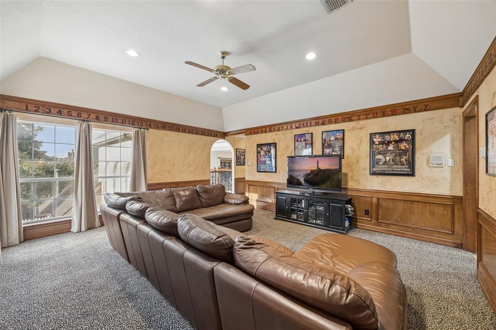 7302 Belle Meade Drive Property Photo 20