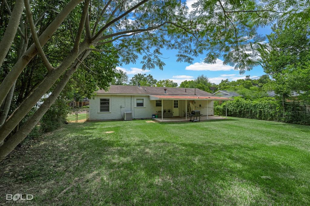 4605 Birdwell Lane Property Photo 11