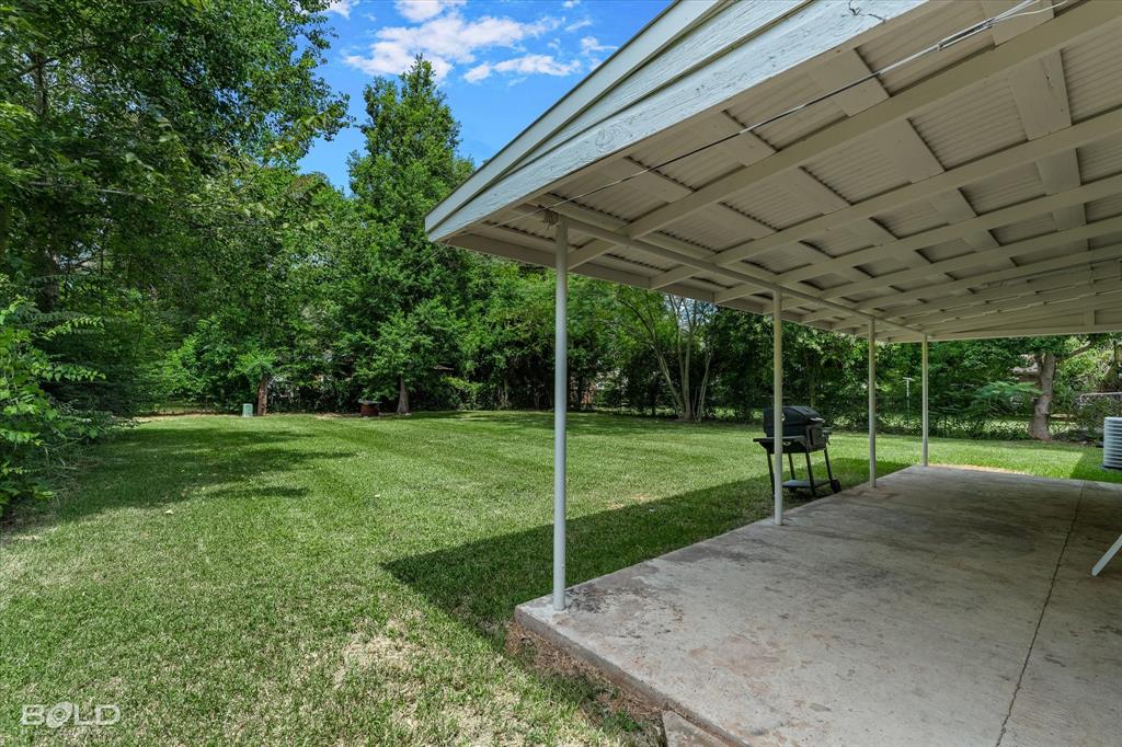 4605 Birdwell Lane Property Photo 13