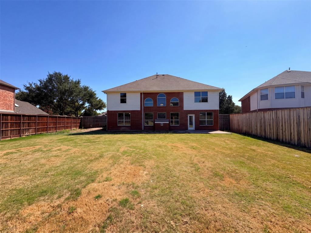 217 Green Acres Drive Property Photo 5