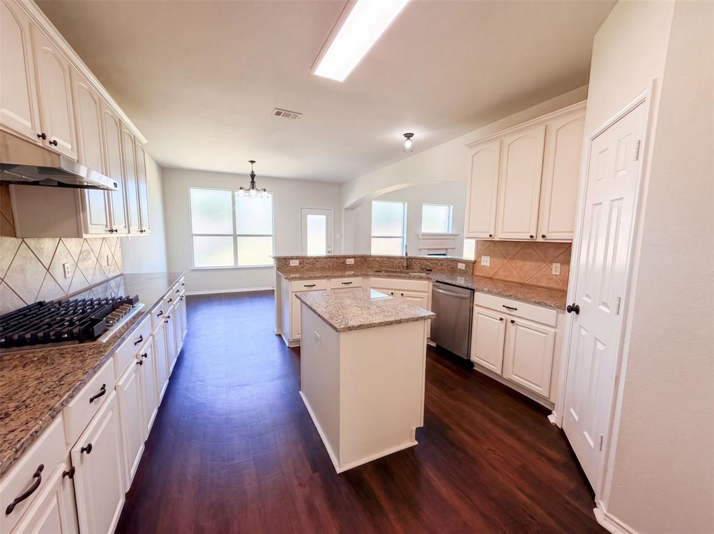 217 Green Acres Drive Property Photo 8
