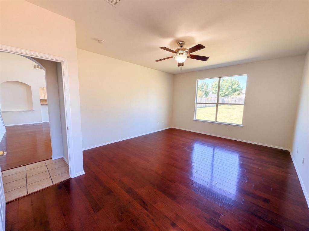 217 Green Acres Drive Property Photo 13