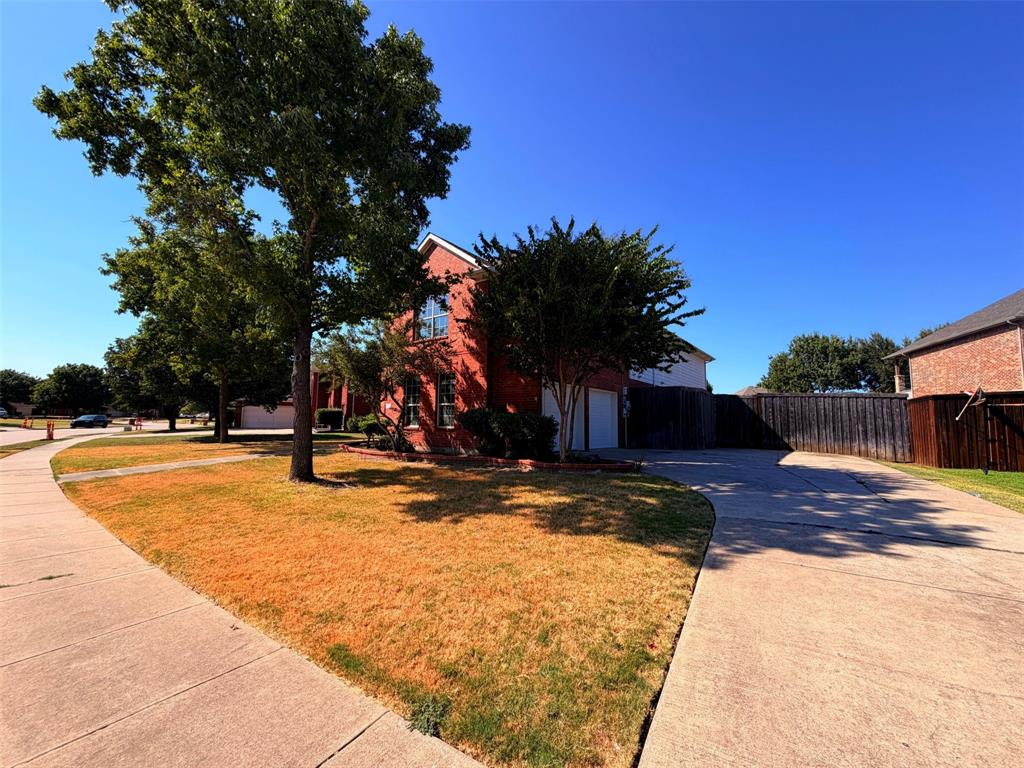 217 Green Acres Drive Property Photo 32