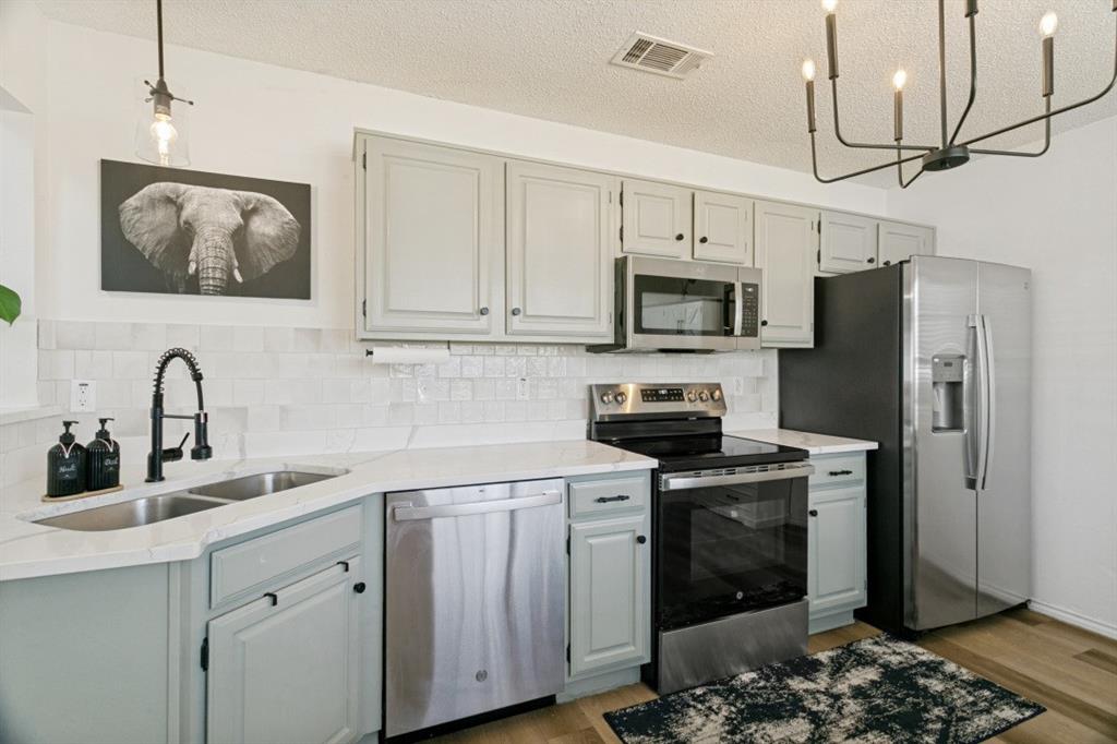1332 Cedar Ridge Drive Property Photo 4