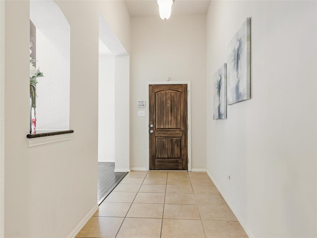 1317 Wheatear Drive Property Photo 8