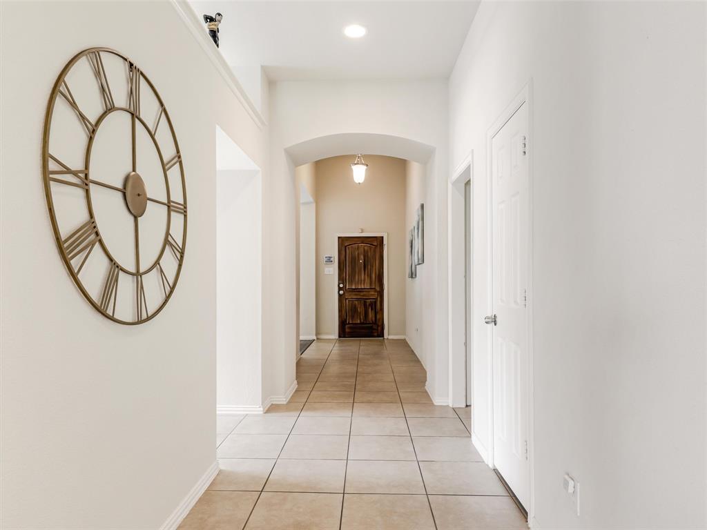 1317 Wheatear Drive Property Photo 9