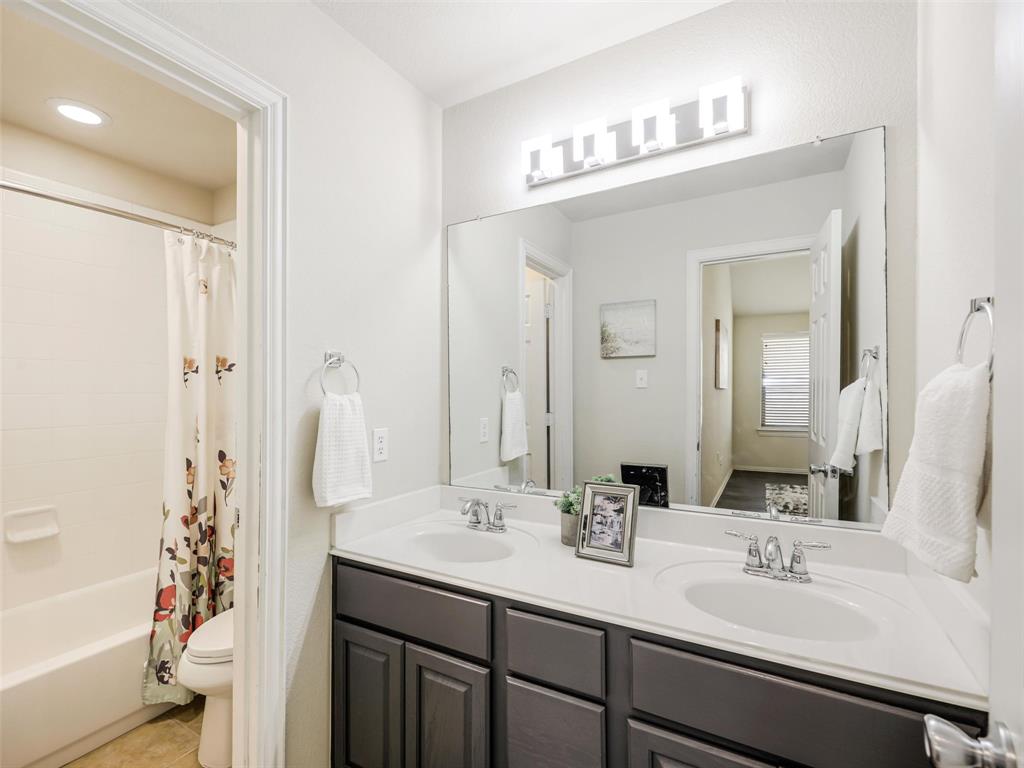 1317 Wheatear Drive Property Photo 30