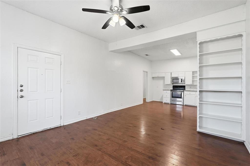 900 W Morgan Street Property Photo 2