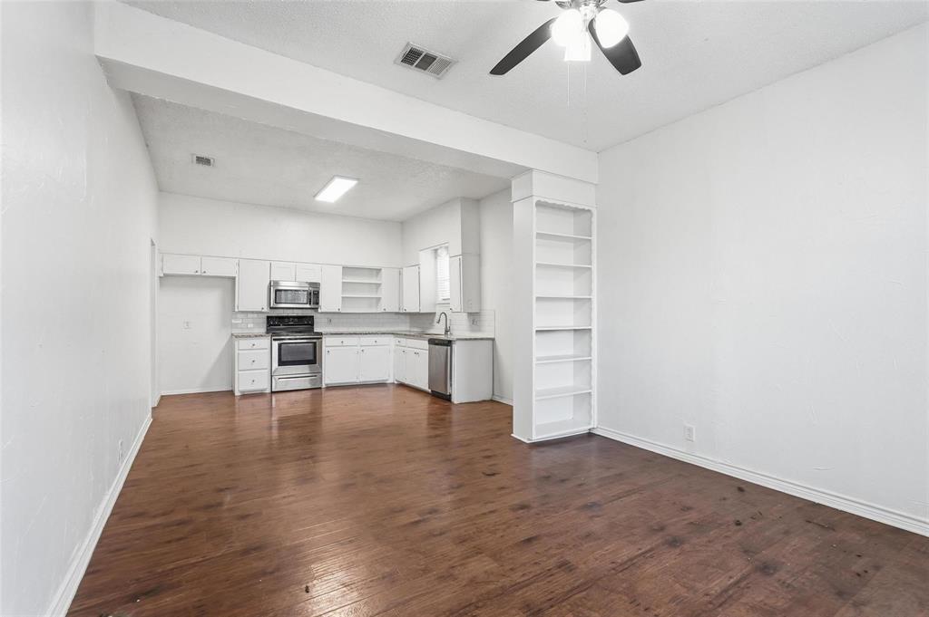 900 W Morgan Street Property Photo 3
