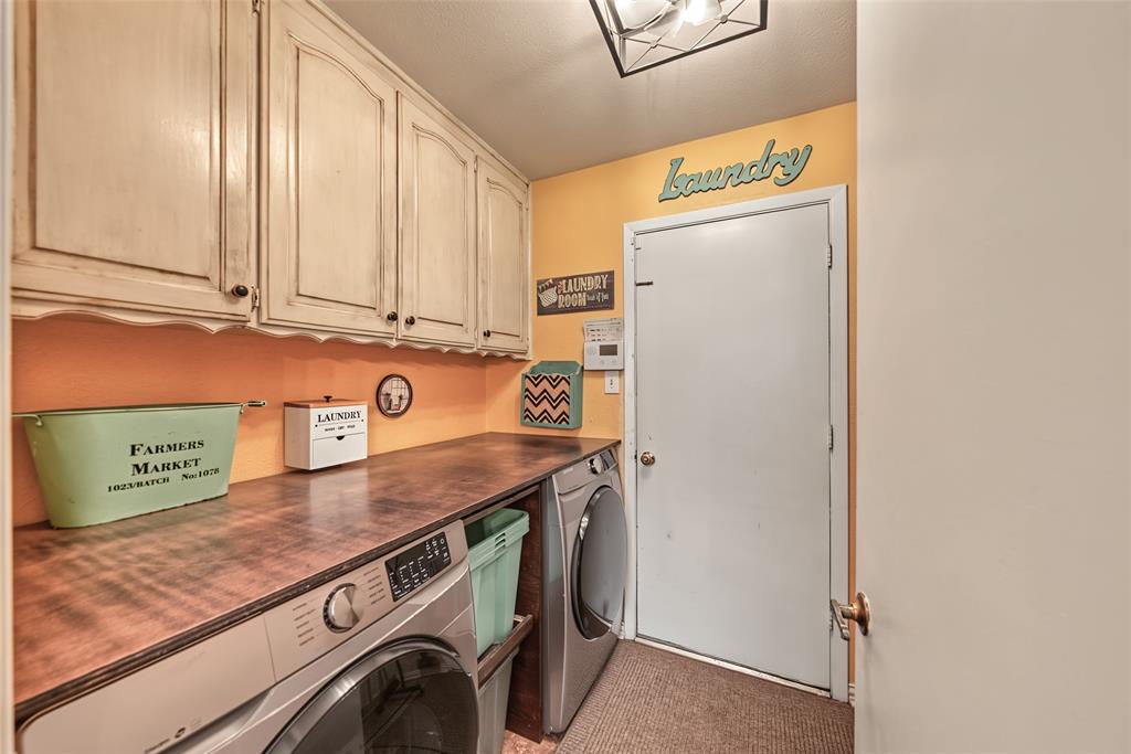 2512 Glassboro Circle Property Photo 13