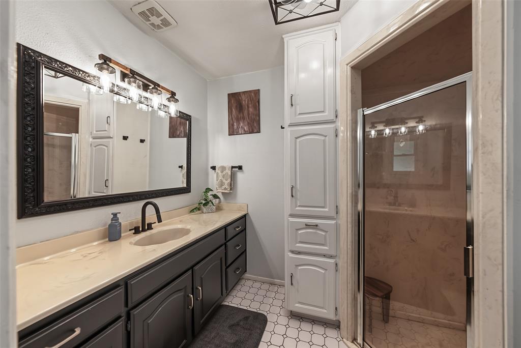 2512 Glassboro Circle Property Photo 19