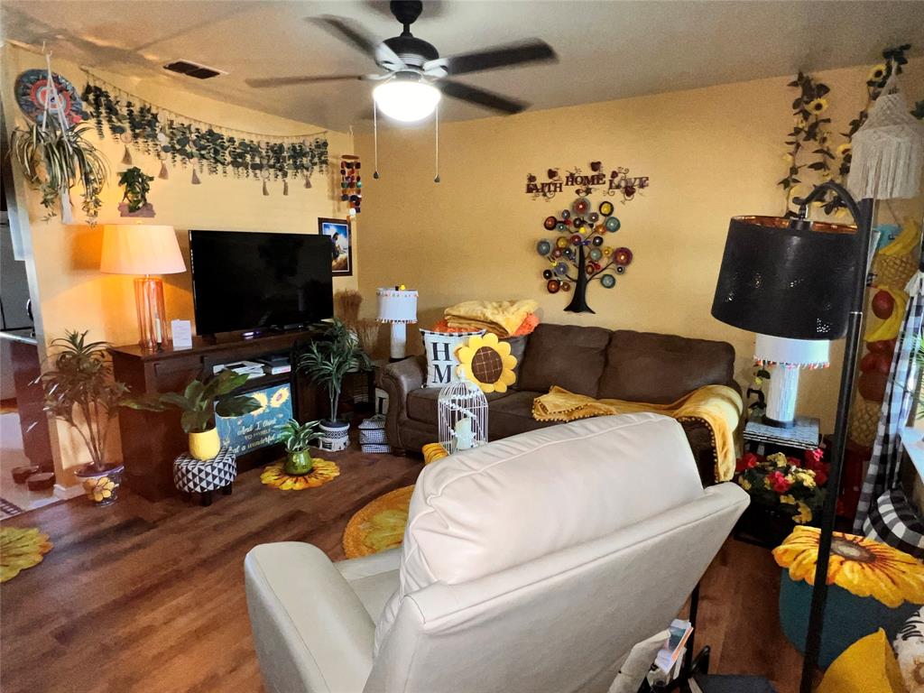 3308 Tumbleweed Lane Property Photo 5