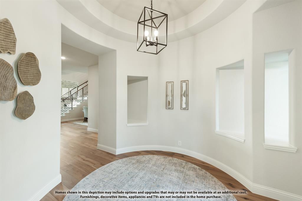 2402 Christopher Road Property Photo 4