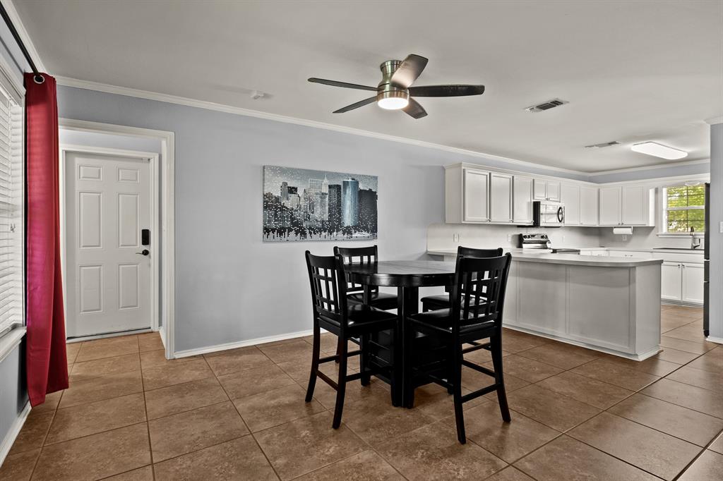 2707 Silver Spring Trail Property Photo 8