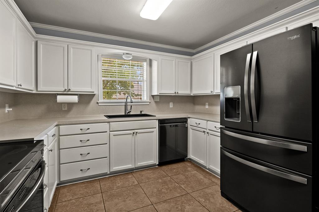 2707 Silver Spring Trail Property Photo 11