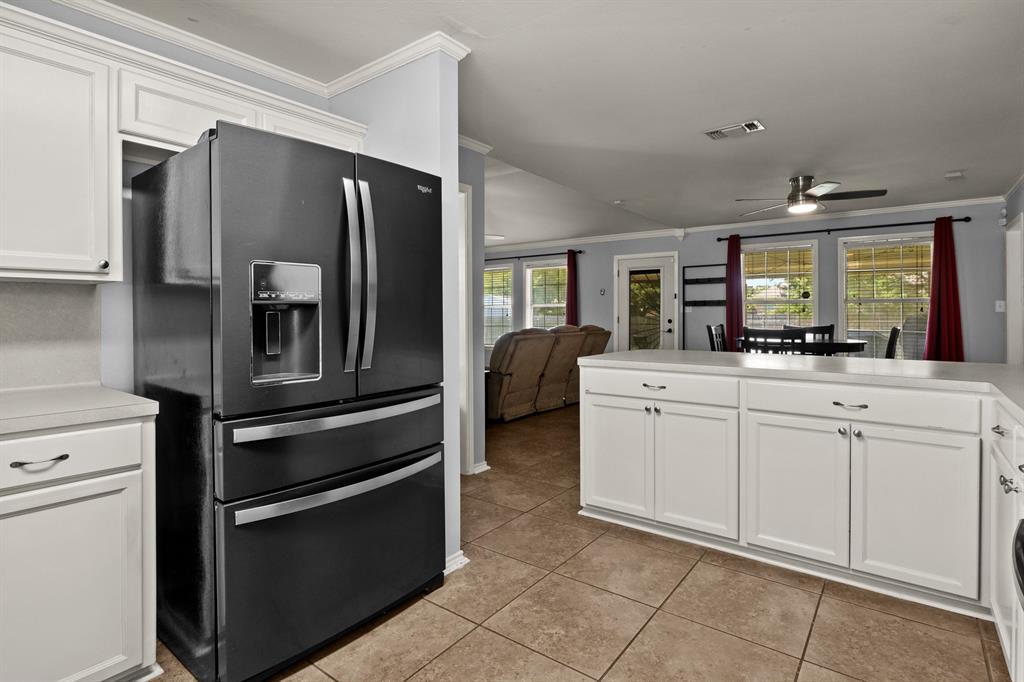 2707 Silver Spring Trail Property Photo 12