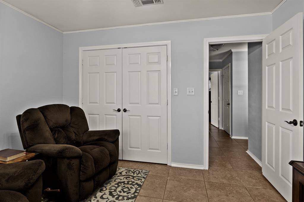 2707 Silver Spring Trail Property Photo 24