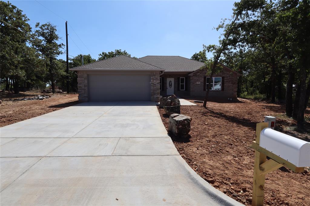 175 Lori Drive Property Photo 2